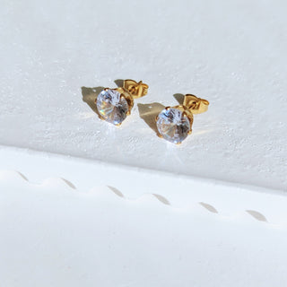 Gold Men's Classic Diamond Stud Earrings