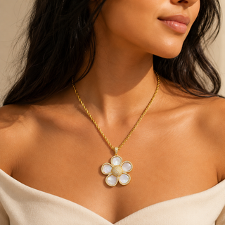 Mother of Pearl Flower Necklace