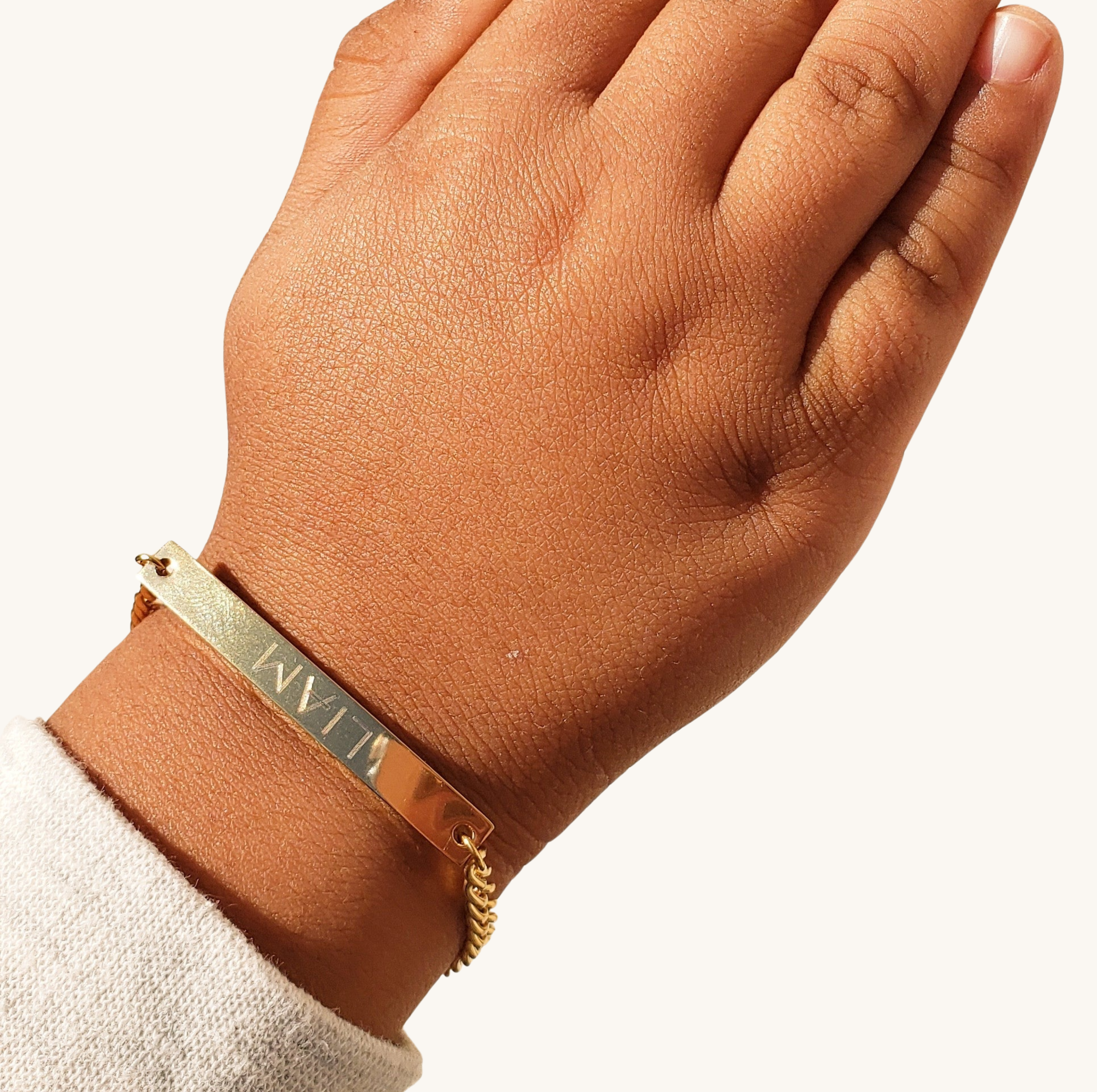 Bracelets For Him Gold Floral Motif Engraved Bangle, Rhine (Lot