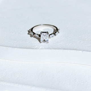 Diamond Vintage Band Ring