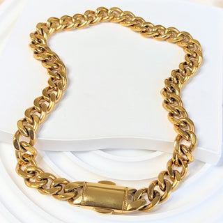 Bold Link Chain Necklace